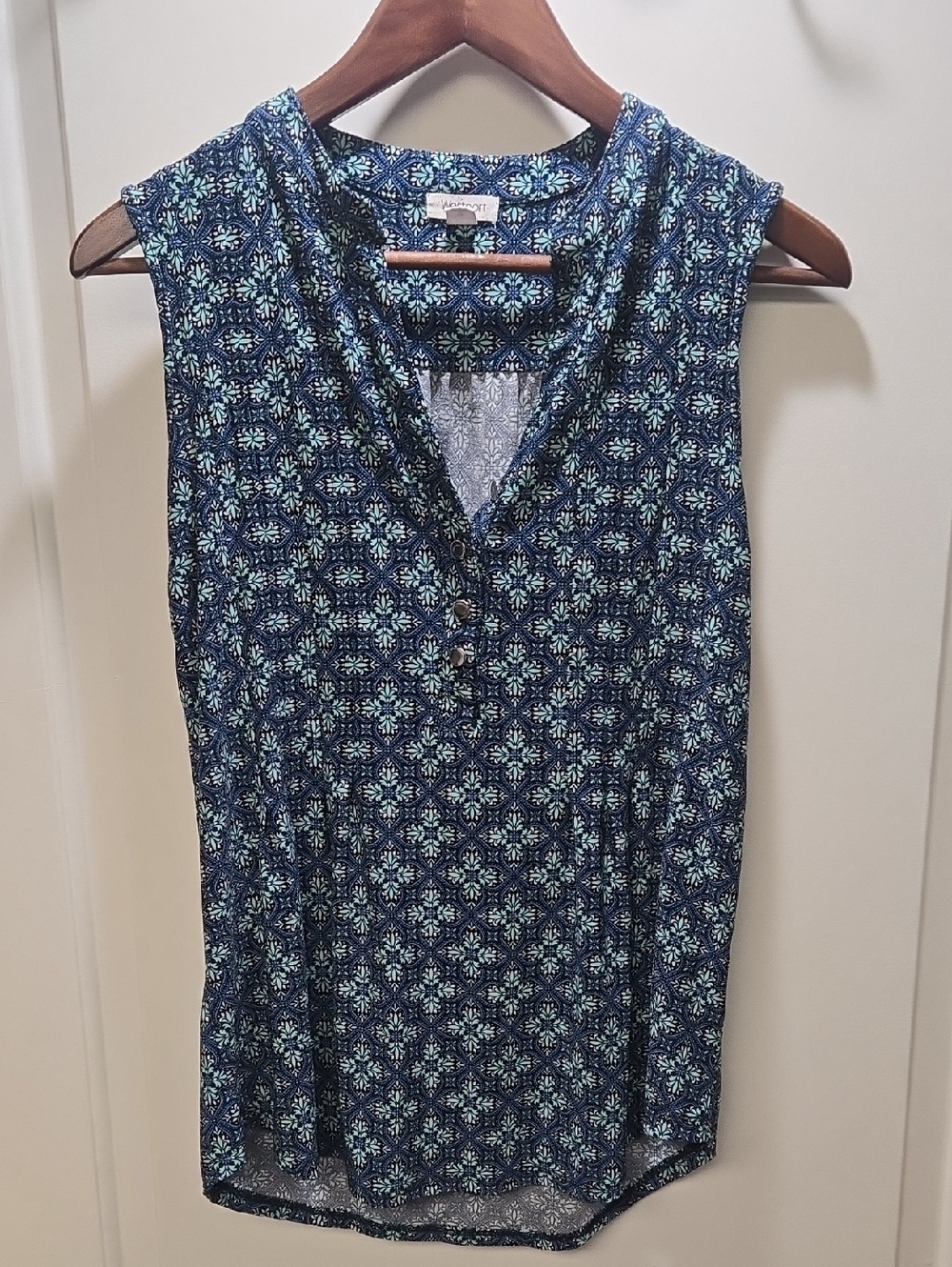 Westport Blue Floral Sleeveless V-Neck Top